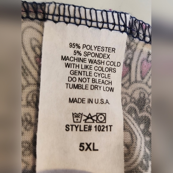 Women's Plus Size 5X Floral Print SharkBite Tunic Blouse NWOT - Picture 3 of 7